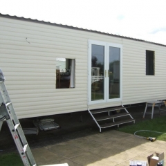 caravan-side-windows-out